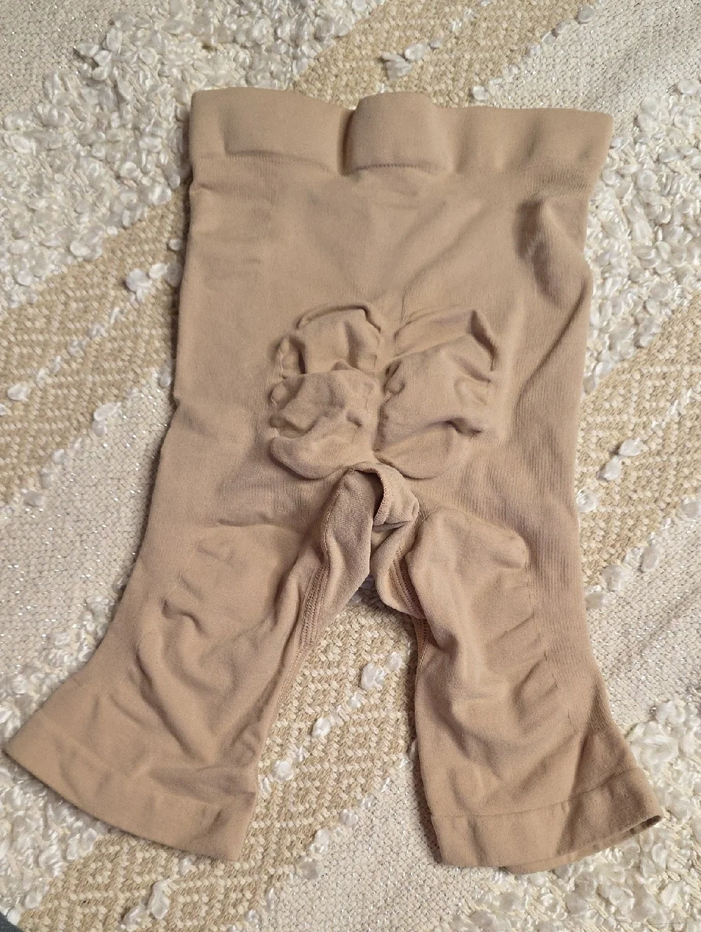 SKIMS reposhing these